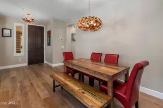 Photo #6: 6430719 Listing