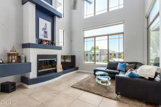 Photo #5: 6430916 Listing