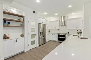 Photo #5: 6431185 Listing 