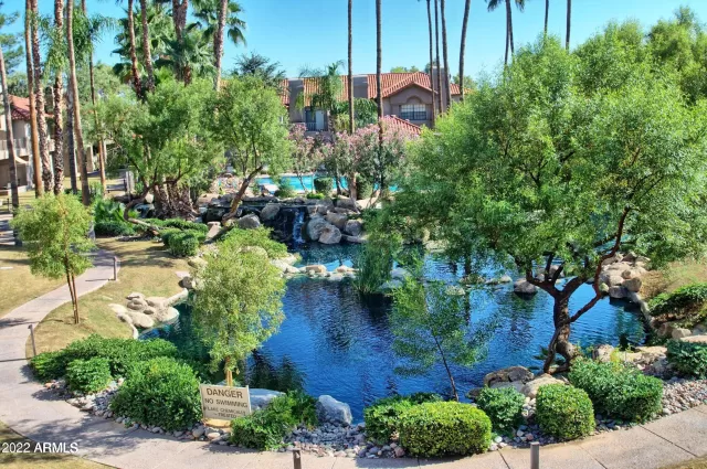 MLS: 6431200 Condo For Sale