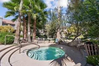Photo #3: 6431200 Listing