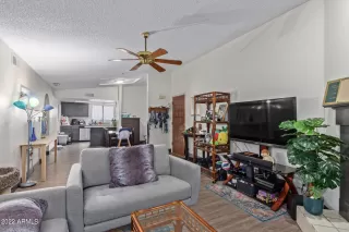 Photo #3: 6431284 Listing