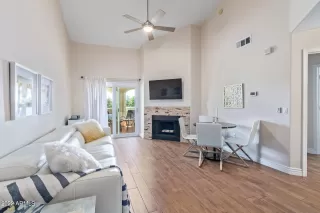 Photo #1: 6431353 Listing