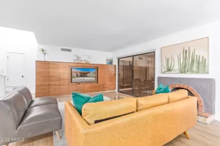 Photo #1: 6431379 Listing 