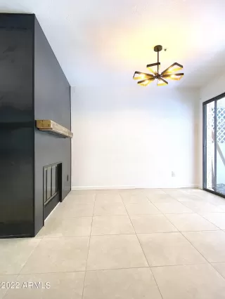 Photo #5: 6432341 Listing