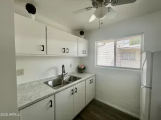 Photo #6: 6432511 Listing 