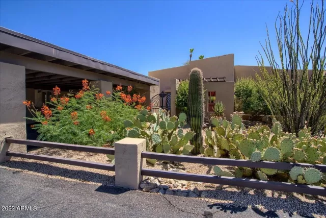 MLS: 6432553 Condo For Sale