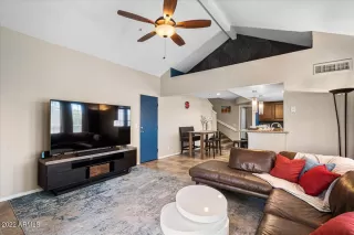 Photo #3: 6432558 Listing 