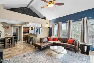 Photo #4: 6432558 Listing 