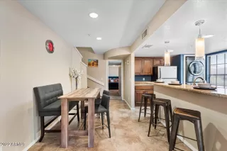 Photo #6: 6432558 Listing 