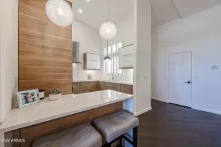 Photo #3: 6432877 Listing