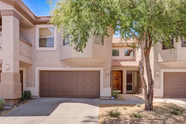 MLS: 6433126 Condo For Sale