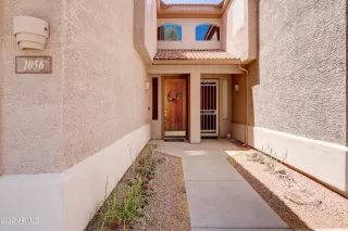 Photo #2: 6433126 Listing 