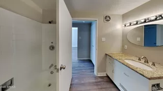 Photo #6: 6433140 Listing