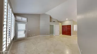 Photo #3: 6433145 Listing 