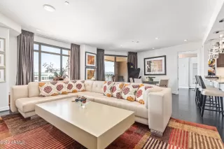 Photo #1: 6433544 Listing 