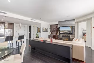 Photo #2: 6433544 Listing 