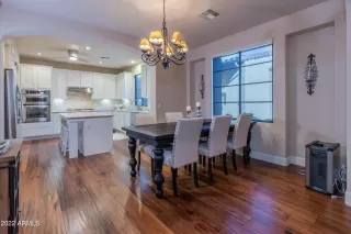 Photo #6: 6433581 Listing 