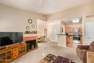 Photo #3: 6433637 Listing