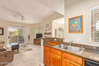 Photo #6: 6433637 Listing