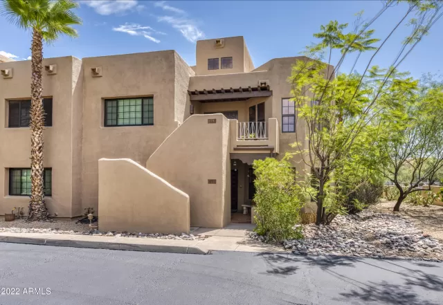 MLS: 6433878 Condo For Sale