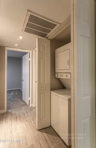 Photo #3: 6433949 Listing