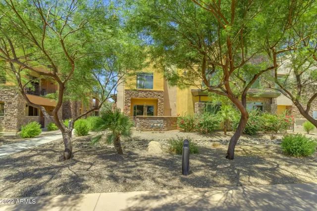 MLS: 6434122 Condo For Sale