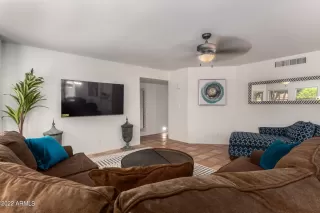 Photo #4: 6434441 Listing 