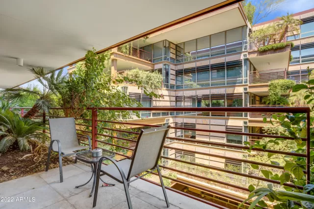 MLS: 6435021 Condo For Sale