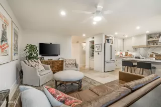 Photo #5: 6435059 Listing 