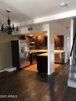 Photo #2: 6435176 Listing 