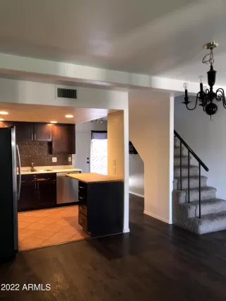 Photo #4: 6435176 Listing 