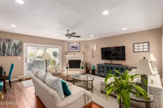 Photo #2: 6435204 Listing