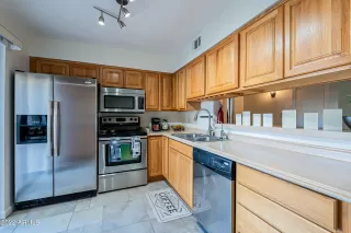 Photo #3: 6436634 Listing