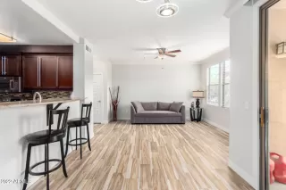 Photo #4: 6436752 Listing