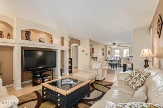 Photo #6: 6437572 Listing