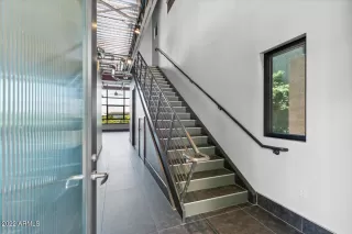 Photo #2: 6437666 Listing