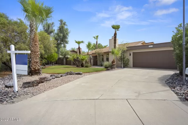 MLS: 6437691 Condo For Sale