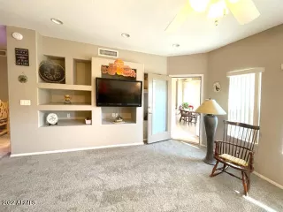 Photo #4: 6437744 Listing 