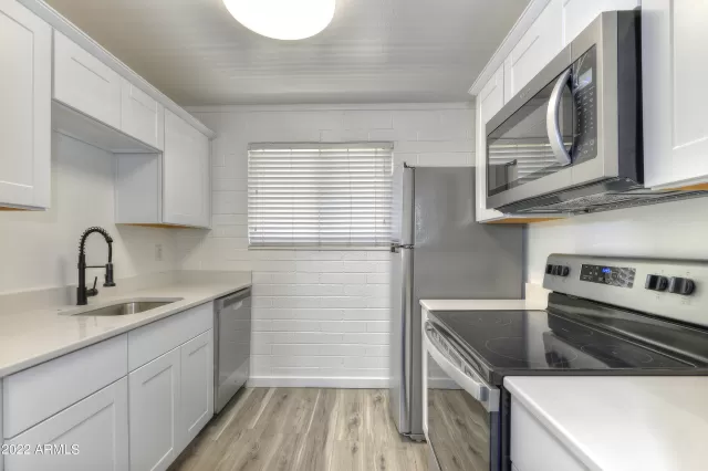 MLS: 6437763 Condo For Sale