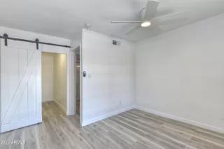 Photo #2: 6437763 Listing 