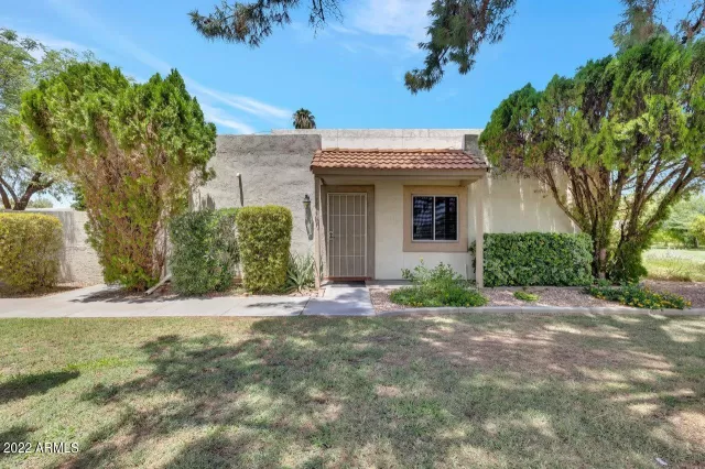 MLS: 6438005 Condo For Sale