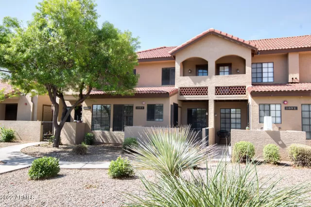MLS: 6438146 Condo For Sale