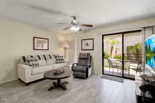 Photo #1: 6438187 Listing