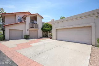 Photo #1: 6438936 Listing