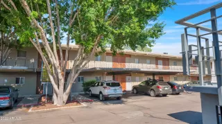 Photo #1: 6438995 Listing