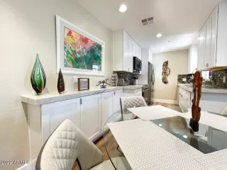 Photo #1: 6439231 Listing