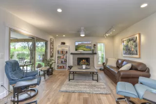 Photo #4: 6439350 Listing