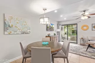 Photo #6: 6439397 Listing 