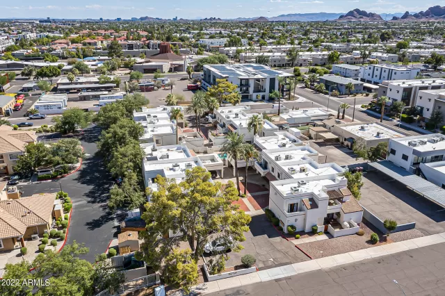 MLS: 6439487 Condo For Sale